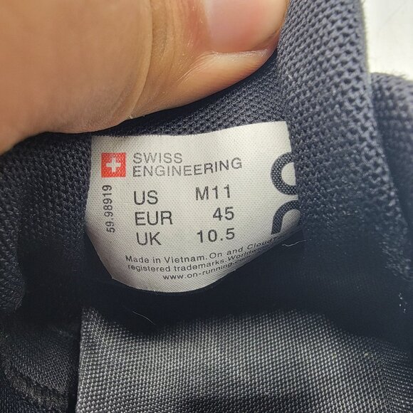 On Cloud 5 Mens 11 Black Athletic Shoes Running Walking Comfort Casual Outdoors - Picture 6 of 14